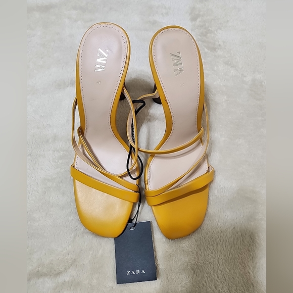 Zara Women's Heeled Mules - Picture 3 of 5